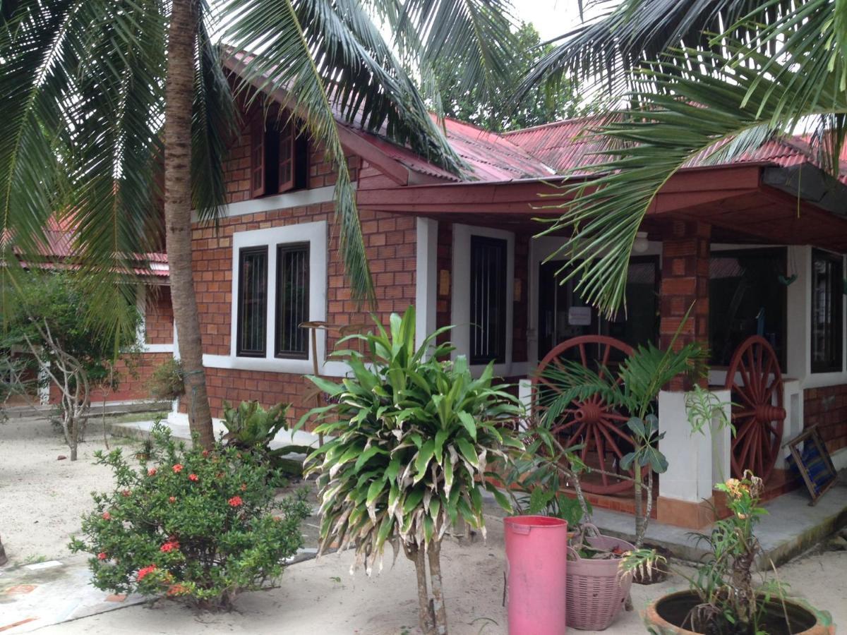 Sawai Home Resort Nathon Εξωτερικό φωτογραφία
